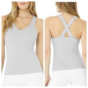 ALO YOGA Elevate Ribbed Crossover‎ Grey Tank Top in Size Small